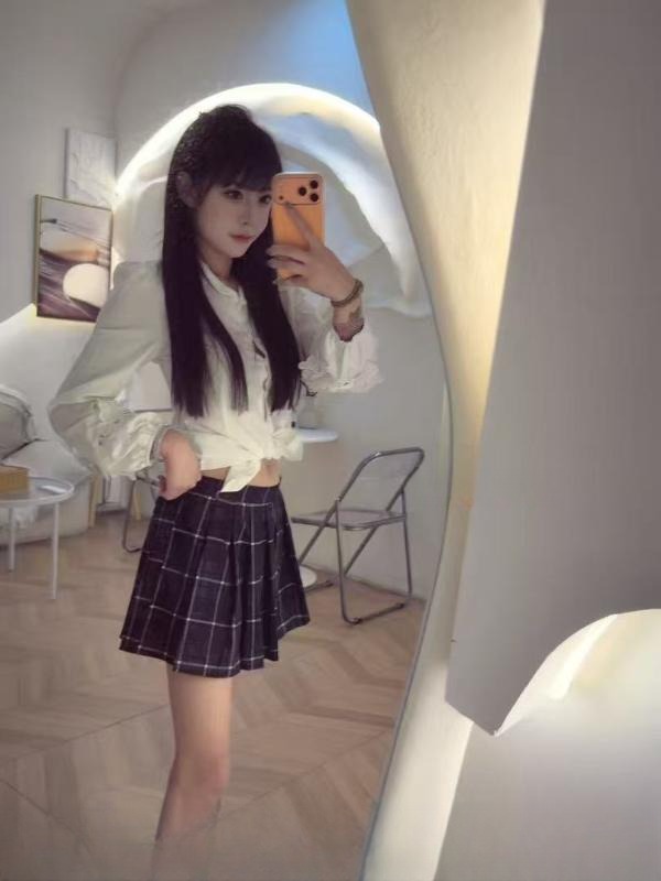 滨湖纹身兼职小嫩妹 图 2