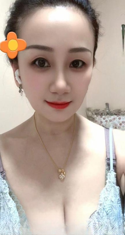 市中心泄火少妇
