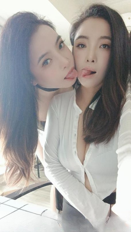 双胞胎姐妹 图 2