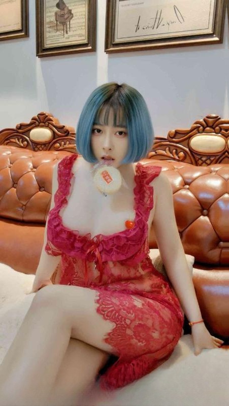 后入风骚肥臀老师