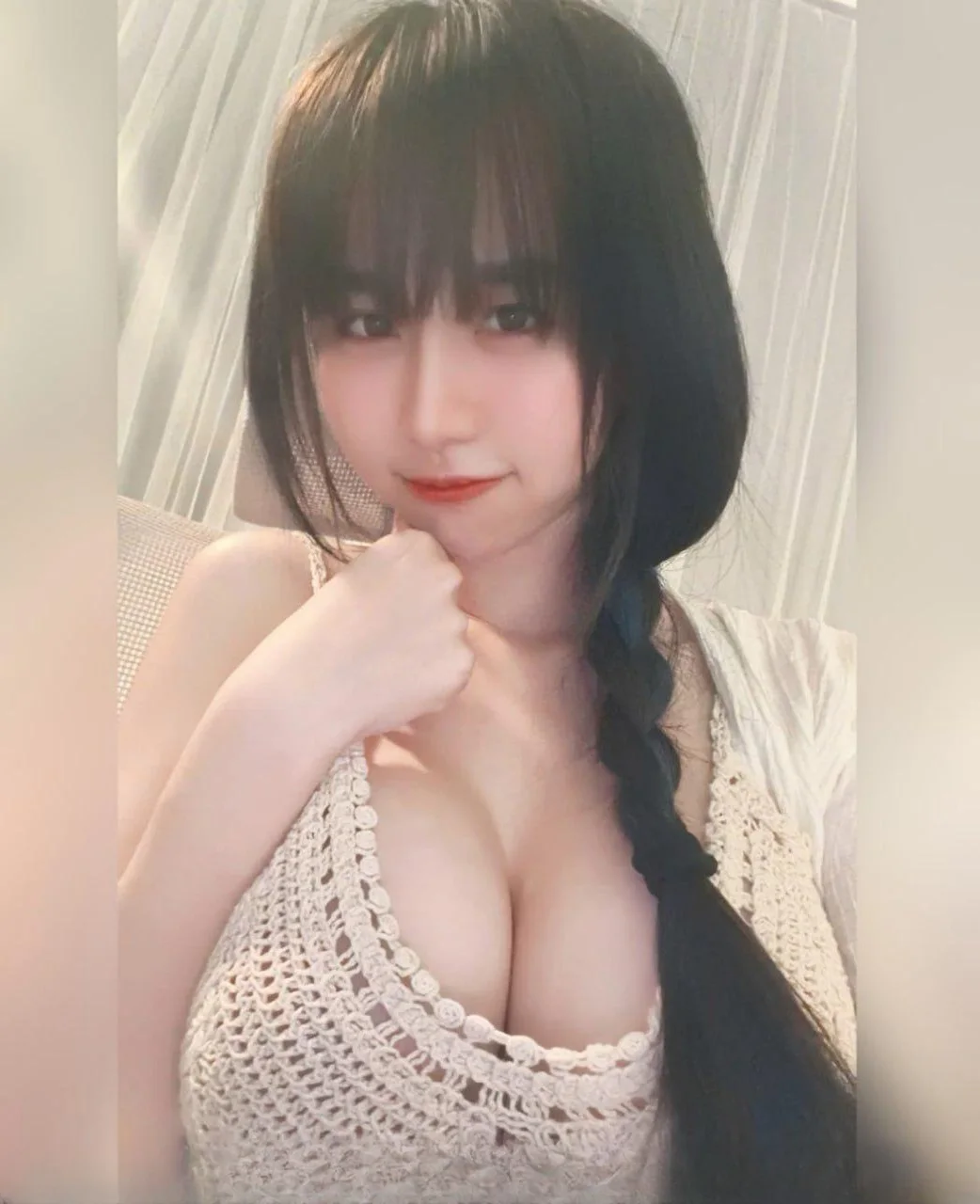 俏皮清纯粉嫩妹妹 图 2