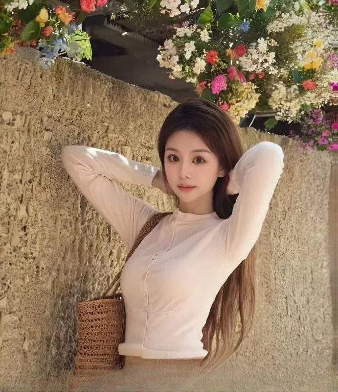 瑜伽健身小美眉 图 4