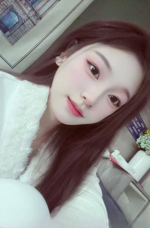 170花臂少女