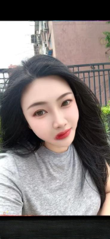 风骚苗条小甜妹