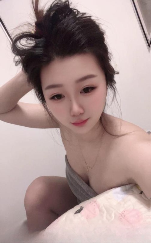 性感大胸老师 图 3