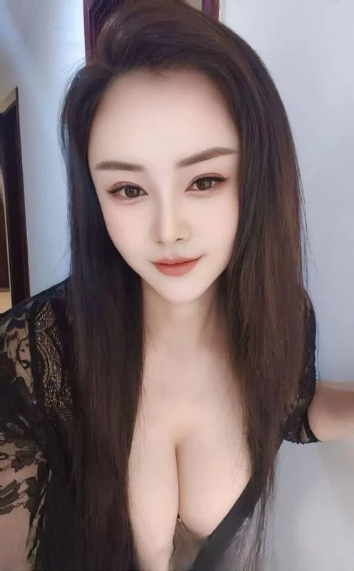 大波性感少妇 图 3