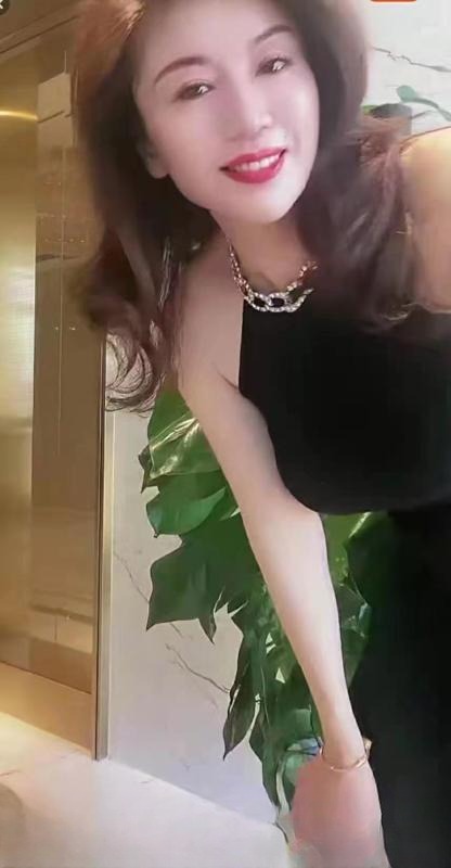 体验喷水梅姐 图 3