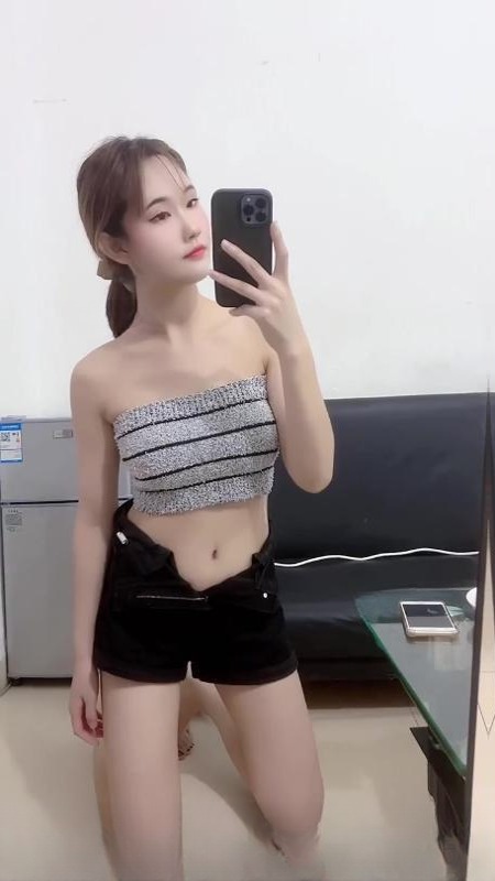 紧致多汁白虎妹 图 3