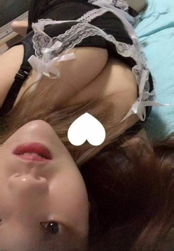 江岸大奶妞妞 图 4