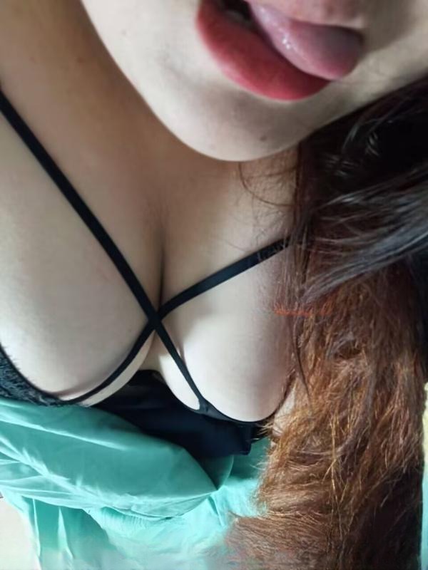 体验大胸妹