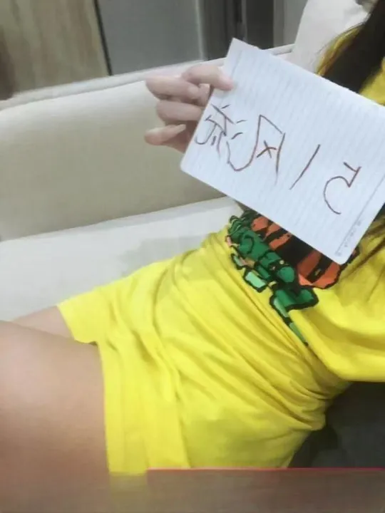 青浦嫩妹婉儿
