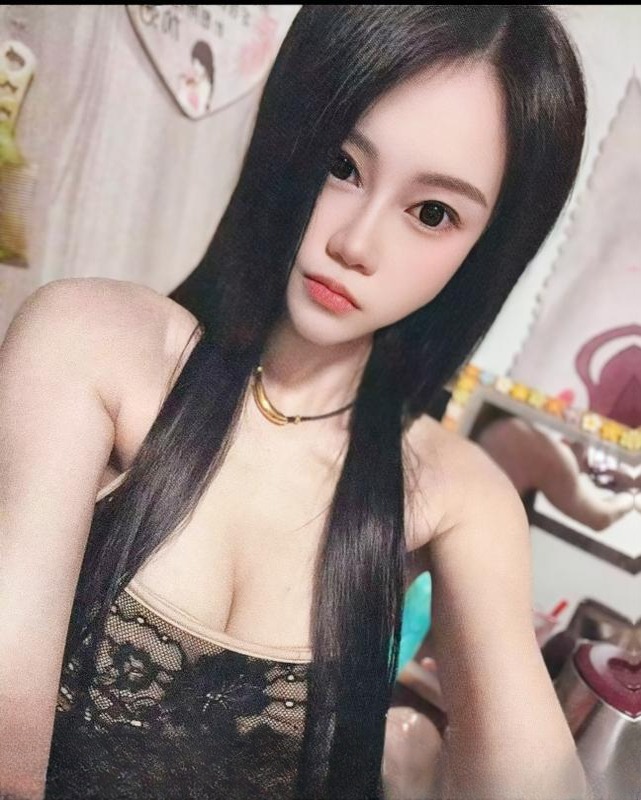 纯欲黑长直可三通 图 2