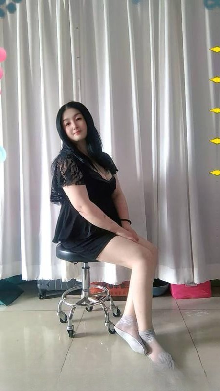 风骚服务熟女姐姐 图 2