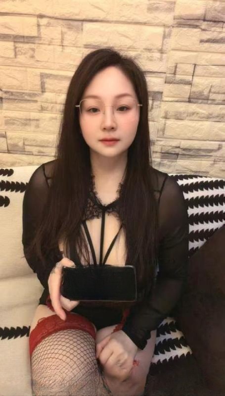 常州波霸眼镜少妇 图 4