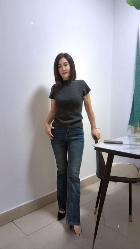 服务少妇芯芯
