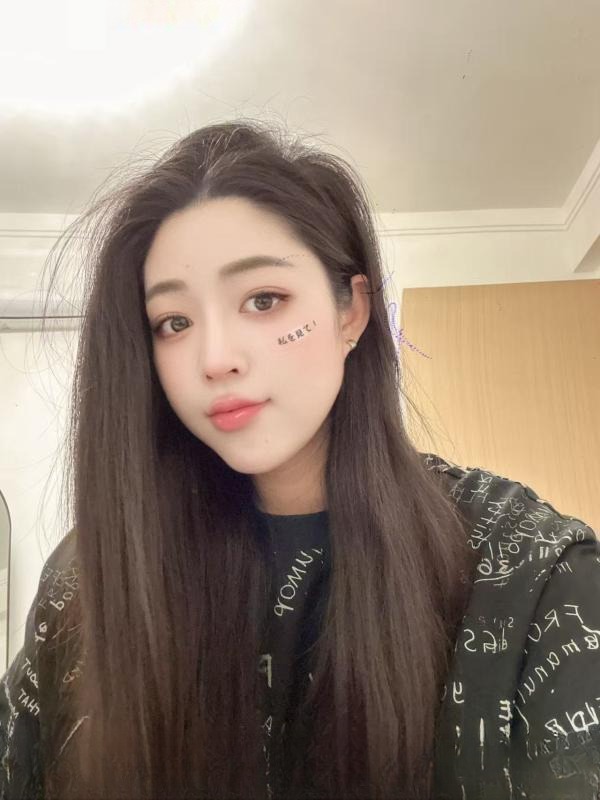 丰满身材好御姐 图 3