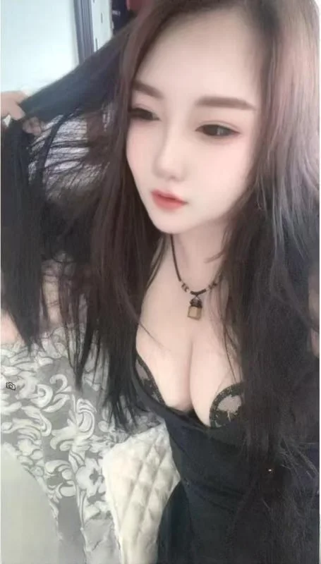丰乳肥臀大波少妇