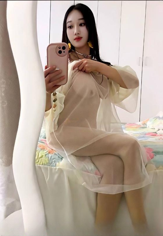 大奶双粉服务系小骚逼 图 3