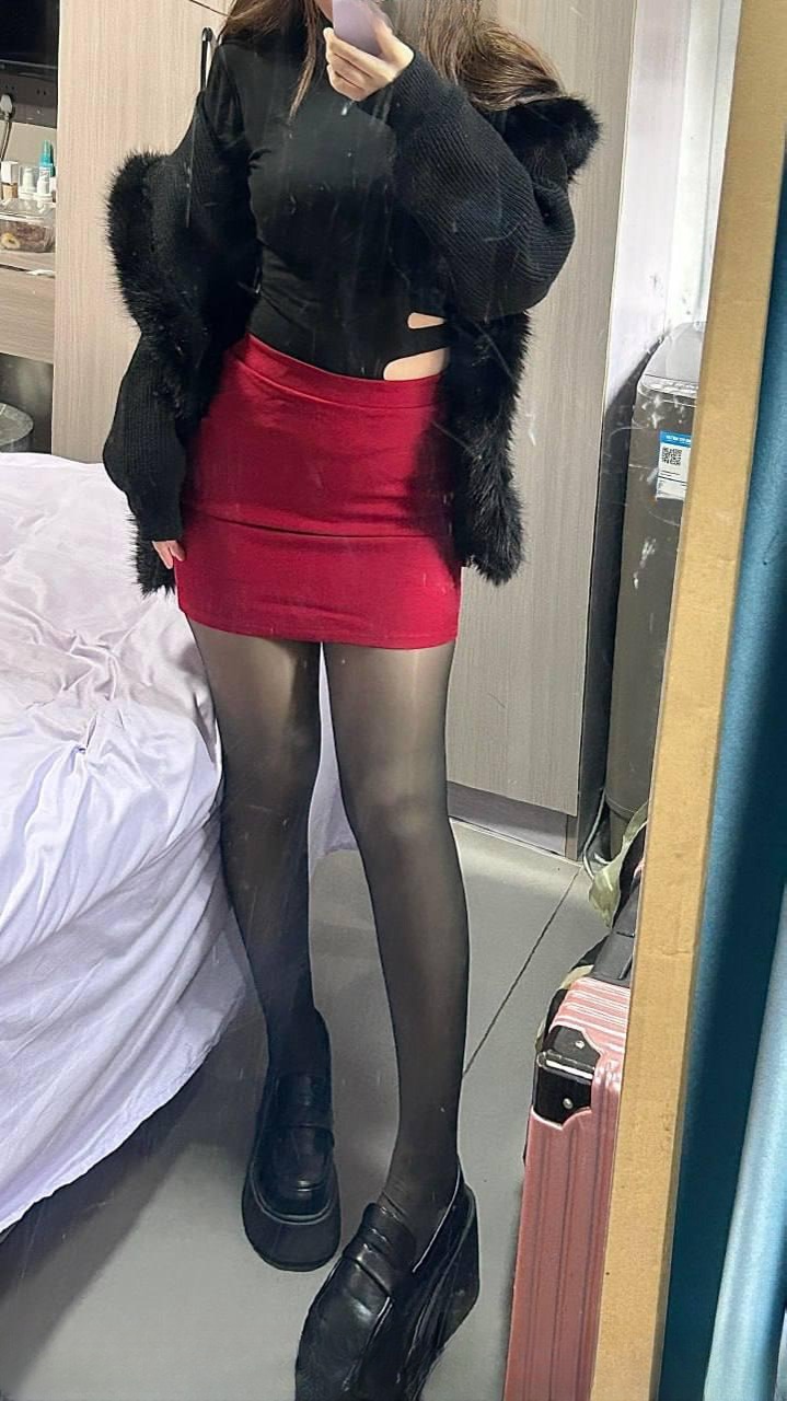 微胖爆乳女孩 图 2