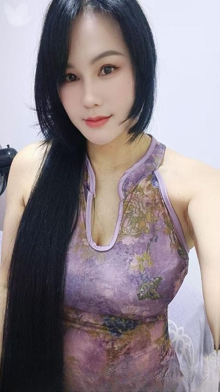 很棒的丝袜熟女