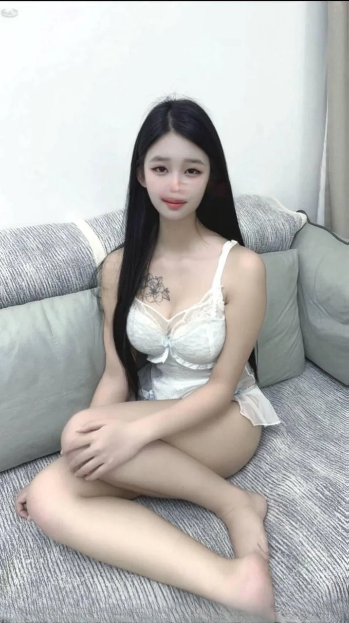 年轻小妹儿服务周到
