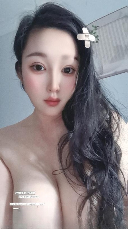 巨乳一线天安琪 图 3