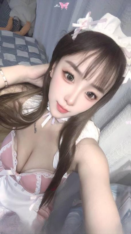 雁塔性感制服小龙女 图 2