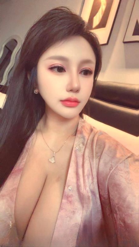 滨江D奶巨乳茜茜 图 2