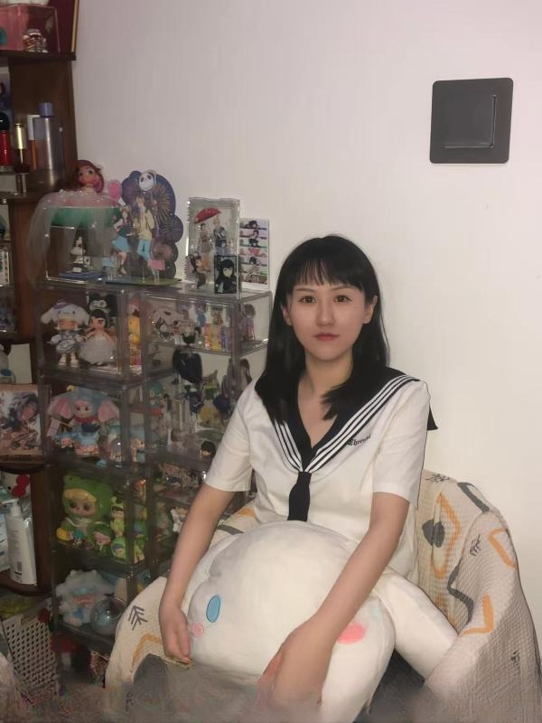 年轻妹儿喵喵