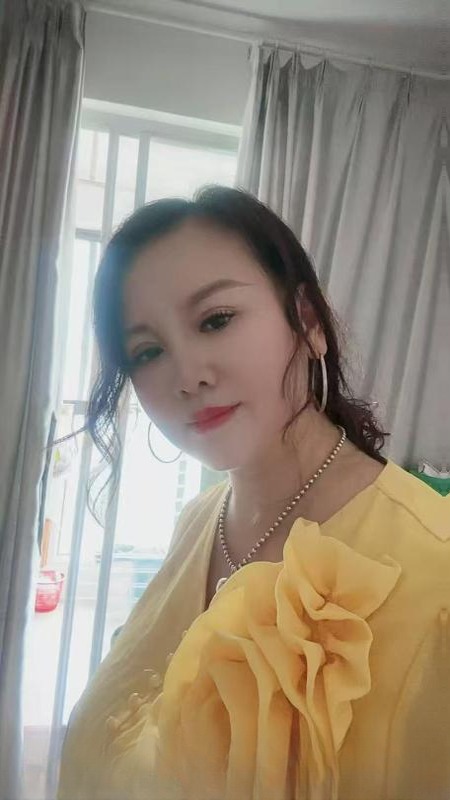 新吴少妇小晓