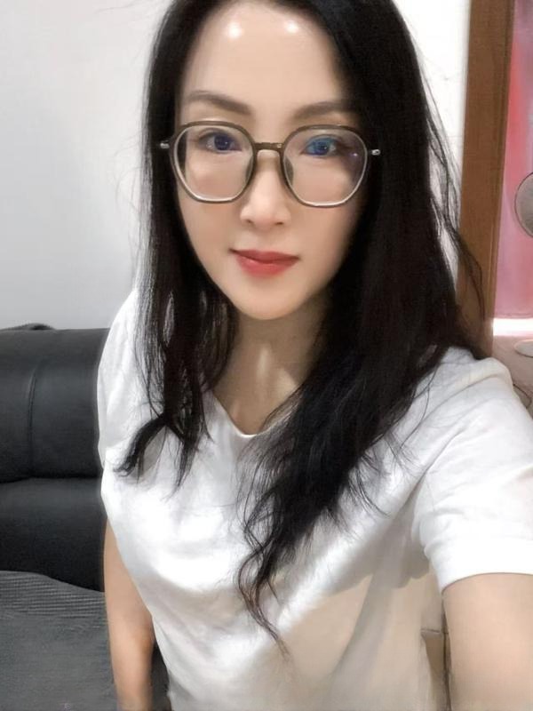 可口爆少妇妖姬 图 2