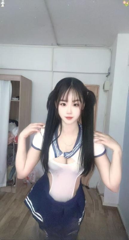 双马尾大胸婷婷 图 4