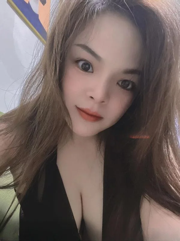 美乳诱惑梦梦 图 3