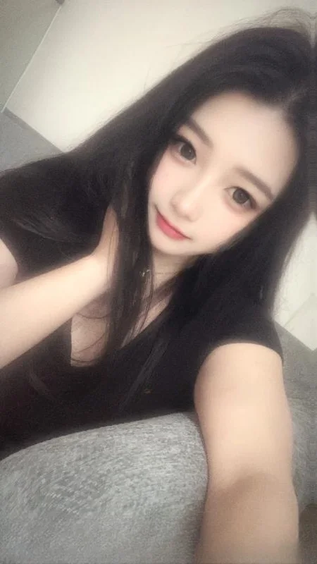 黄埔肥臀妹子 图 3
