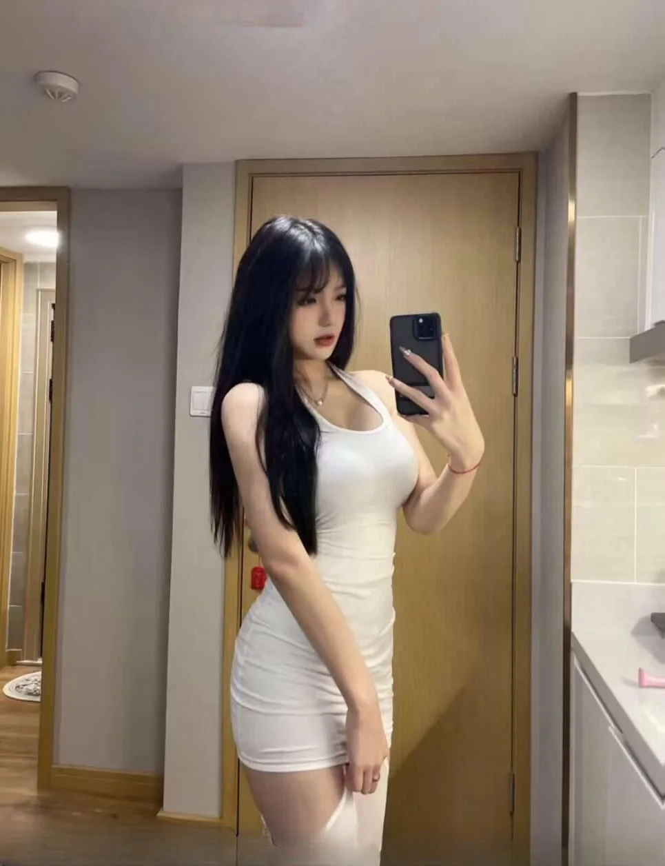 服务到位的极品女友 图 2