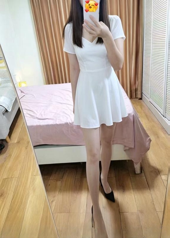 小巧少妇 图 2