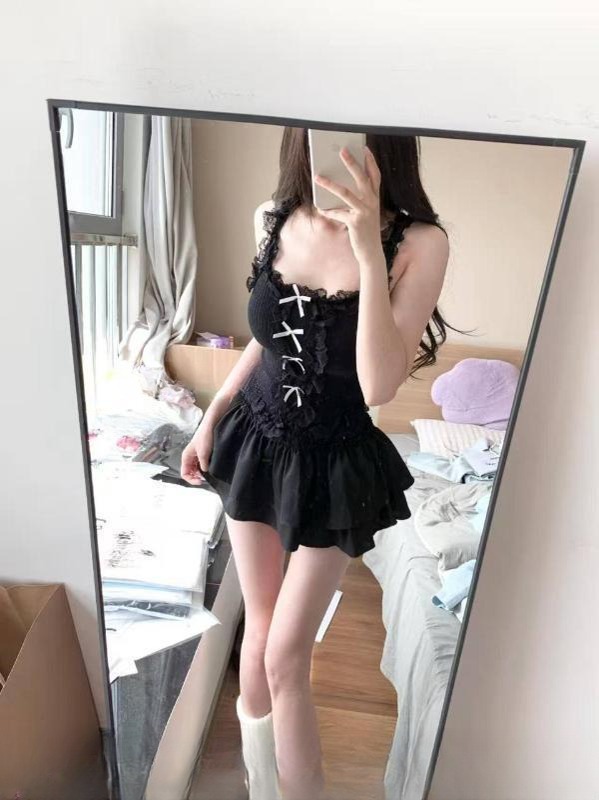 肤白貌美小萝莉