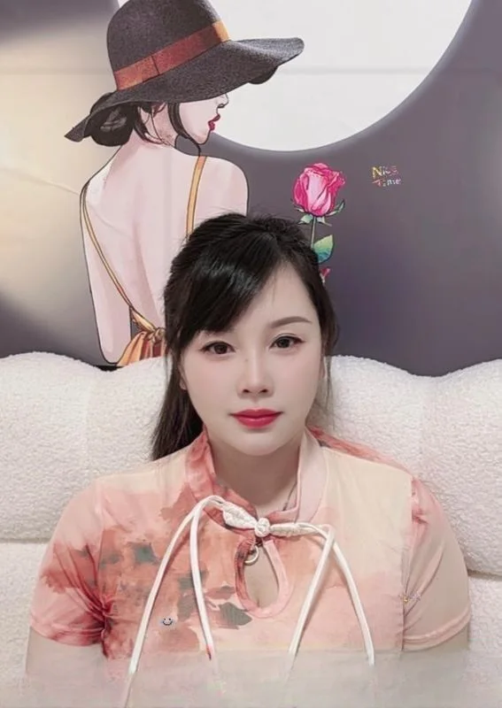 瑶海少妇爱雪 图 2