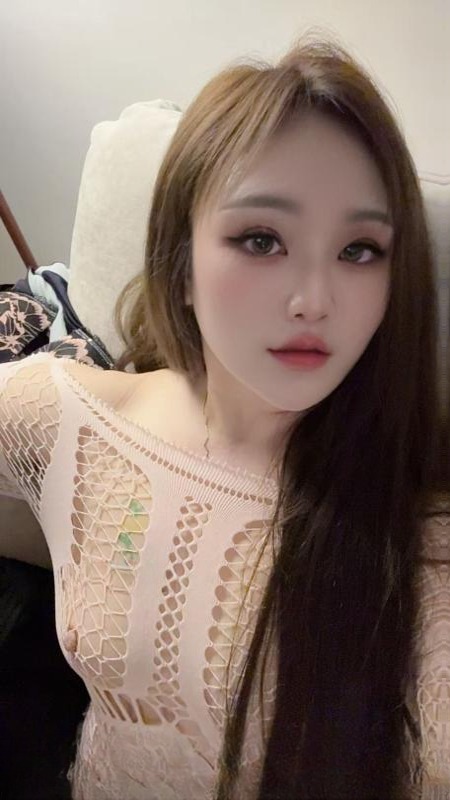 高颜值多情趣御姐 图 2