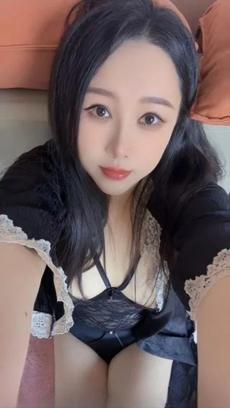 东城大奶儿小姐姐 图 2