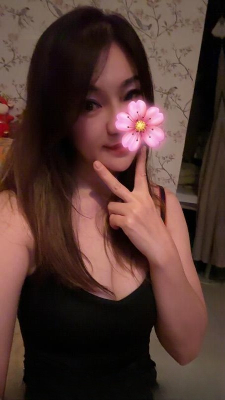 海珠服务月儿