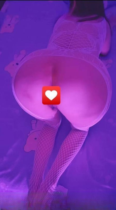 D乳蜜桃臀风骚妹 图 4