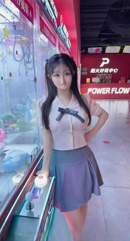 反差D奶小柳岩 图 4