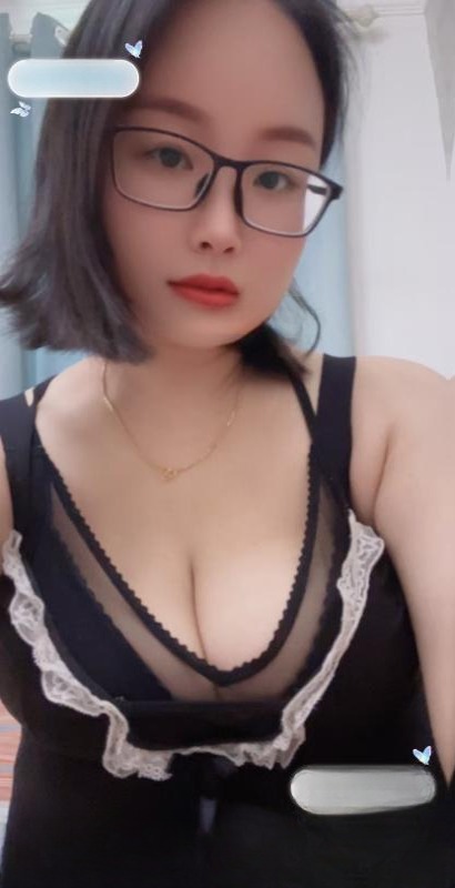 短发肥臀少妇 图 2