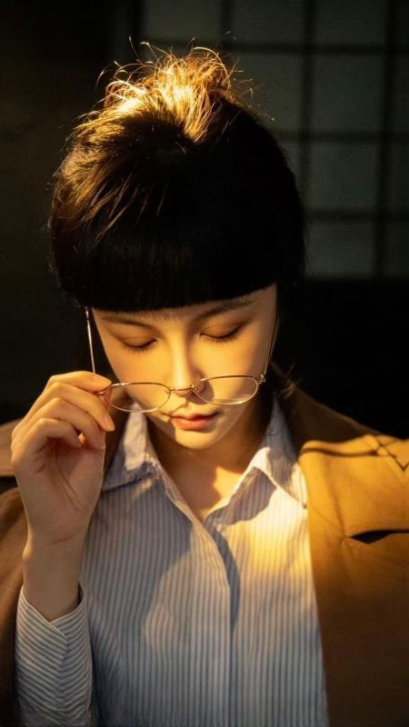 滨湖骚气大胸少妇 图 2