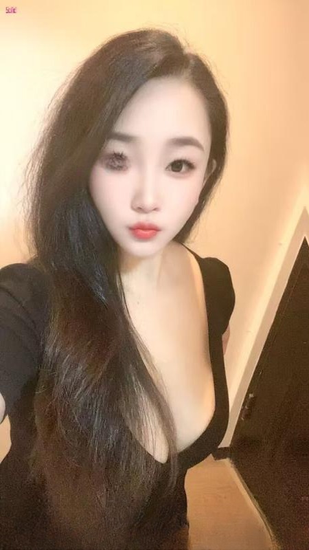 东湖风骚大乳芷沫 图 4