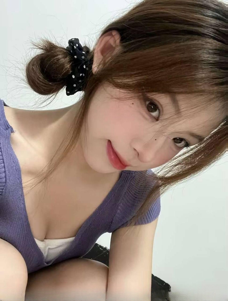 兼职小美女 图 2