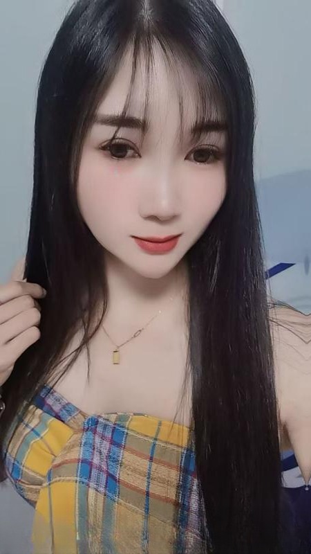 大奶依依少妇 图 3