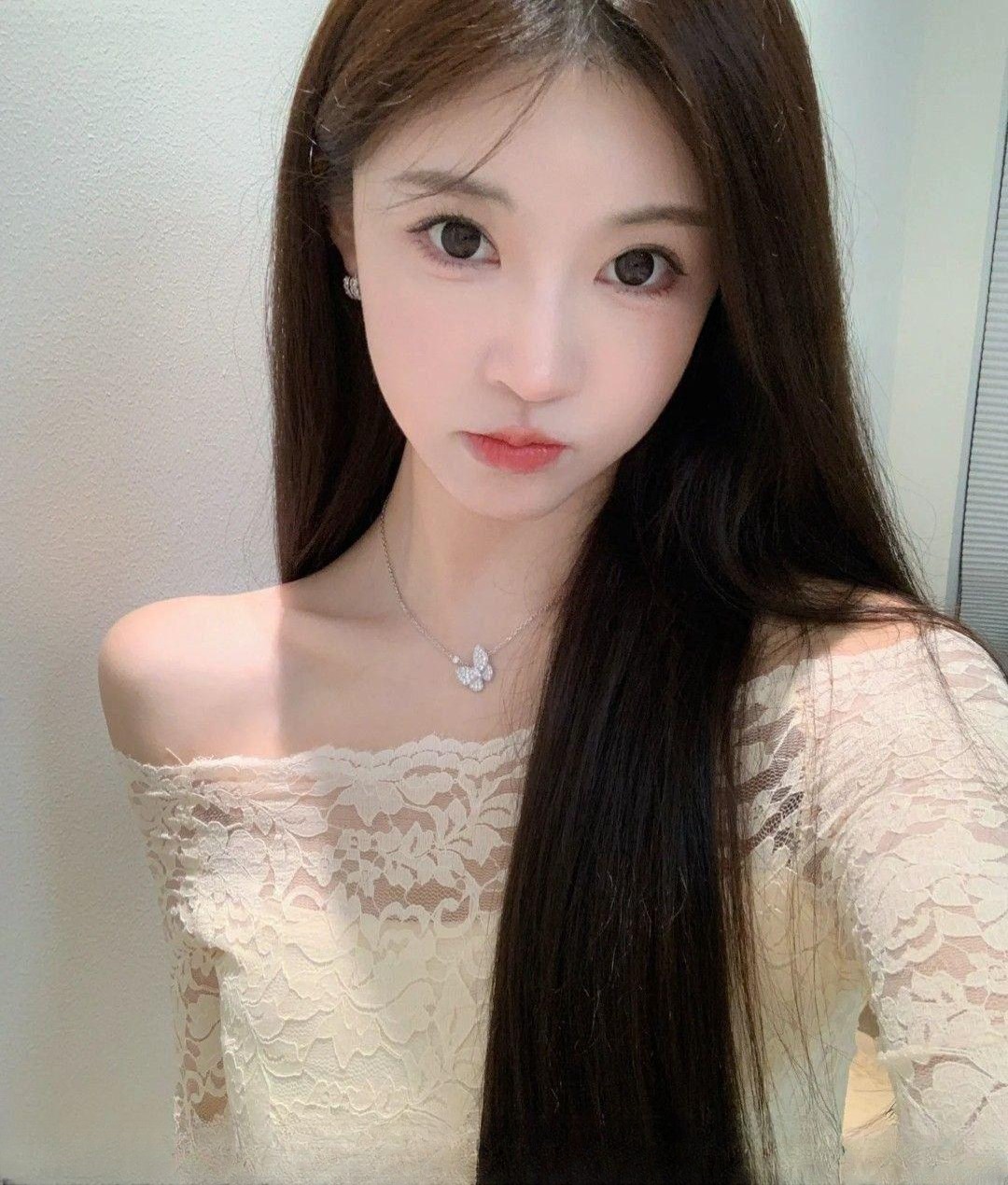 学生妹紧致小粉穴 图 2