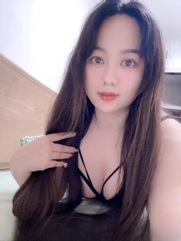 硚口丰满型喷水妹 图 4